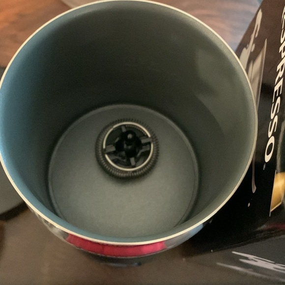 Nespresso Milk Frother cold foam new in box - Picture 4 of 4